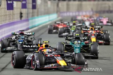 Perez redam kebangkitan Verstappen untuk menangi GP Arab Saudi