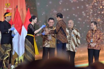 Terbaik tangani COVID-19 Sumatera, Presiden beri penghargaan Kepri
