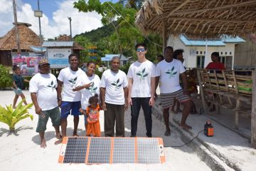 Kampung Sawandarek Papua Pasang Solar Panel untuk Aktivitas Warga Lokal dan Turis Mancanegara