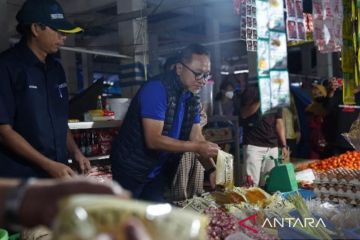 Jaga perilaku belanja agar tak dipermainkan harga