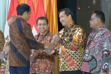 Sulut terima 'PPKM Award'  terbaik dari Presiden Jokowi