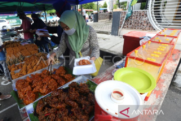 Banda Aceh larang pedagang makanan berjualan siang hari saat Ramadhan