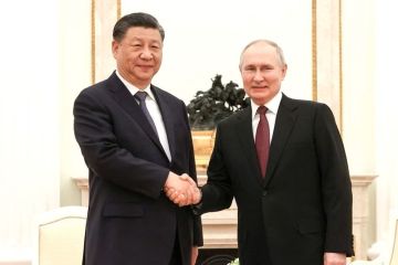 Bertemu Putin, Xi upayakan dialog selesaikan krisis di Ukraina