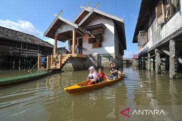 Sungai Batanghari meluap rendam tiga kelurahan di Jambi