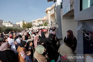 Polisi Israel serbu Masjid Al-Aqsa dan lukai tujuh warga Palestina