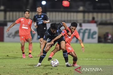 Pieter Huistra percaya diri Borneo FC bisa sapu bersih dua laga sisa