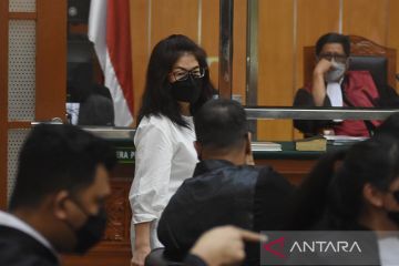 Linda dituntut 18 tahun penjara dan denda Rp2 miliar