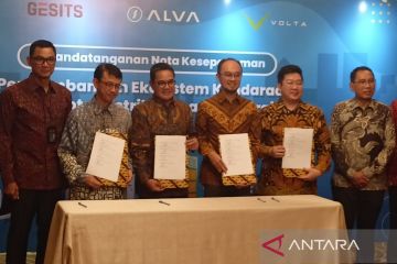 Gesits, Volta, Alva dan IBC sinergi standarisasi baterai motor listrik