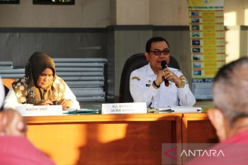 Penjabat Bupati Aceh Barat temui nelayan bahas pengendalian inflasi