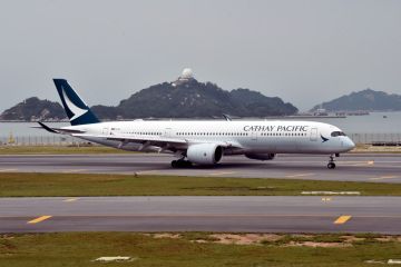 Lalu lintas penumpang udara Hong Kong melonjak 24 kali lipat
