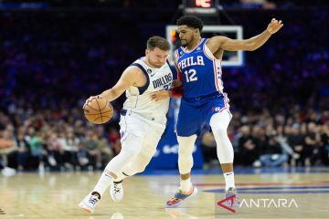 Triple-double Doncic hancurkan debut Wembanyama