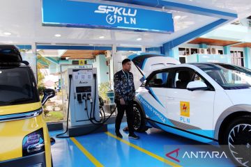 FOTO - Pengoperasian Stasiun Pengisian Kendaraan Listrik Umum di Dumai&nbsp;