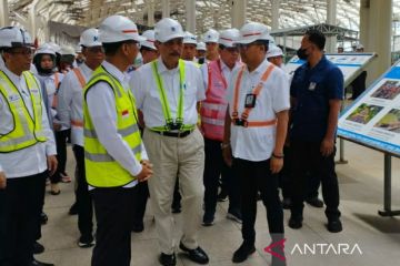 Luhut: Seluruh pemasangan rel kereta cepat Jakarta-Bandung rampung