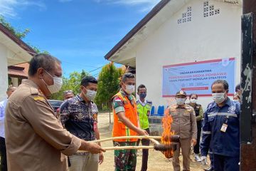 Karantina Kupang musnahkan 15 kilogram daging kambing tanpa dokumen