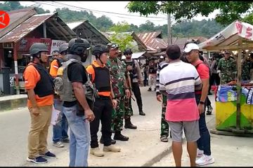 Aparat TNI-Polri jaga lokasi olah TKP bentrok pemuda di Maluku Tengah