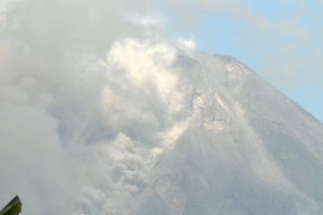 Gempa guguran dominasi kejadian di Gunung Merapi