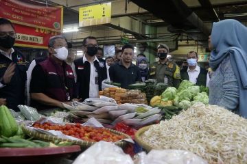 Harga pangan naik, Wali Kota Bandung beri pesan untuk pedagang