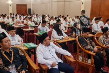 Ratusan pembimbing ibadah haji ikuti sertifikasi di Surabaya