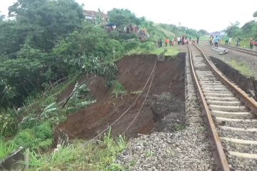 Rel rusak, tiket KA Pangrango Bogor-Sukabumi dikembalikan 100 persen