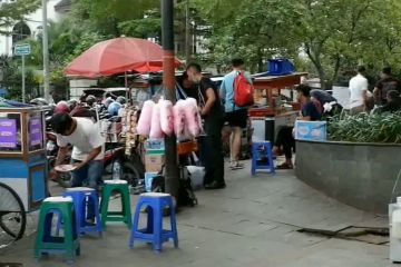 Satpol PP Kota Bandung siapkan zonasi larangan PKL saat ramadhan