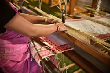 Mengintip pelestarian kerajinan tekstil tradisiona di Assam, India