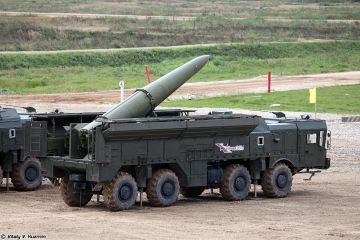 Rusia serahkan sistem rudal jarak pendek Iskander kepada Belarus