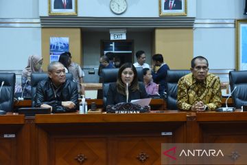 Komisi I DPR tetapkan 5 calon Dewas TVRI 2022-2027