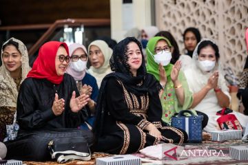 Puan beri santunan yatim piatu di Masjid At-Taufiq