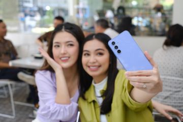 Alasan Samsung Galaxy A54 5G bisa bikin foto bukber "awesome"