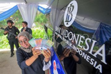 Penukaran uang pecahan kecil di Jambi