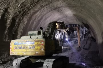Terobosan tercapai di pembangunan terowongan kereta Pegunungan Helan