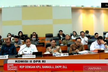 KPU paparkan RPKPU soal pencalonan DPR-DPRD di rapat Komisi II DPR