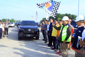 Tol Paspro Probolinggo Timur-Gending dibuka urai kemacetan mudik