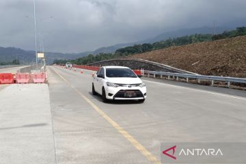 Jalur fungsional Tol Cisumdawu mulai dibuka pada Minggu H-6 Lebaran