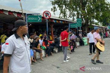 Terminal Kalideres wajibkan perusahaan bus terbuka terkait kenaikan tarif