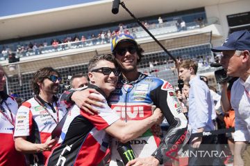 MotoGP Amerika: Rins raih kemenangan di COTA menyusul blunder Bagnaia