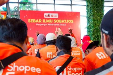 Sebar Berkah Ramadan, ShopeeFood gandeng Mitra Pengemudi Shopee adakan kegiatan Sosial