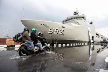 Mudik gratis dengan kapal TNI AL