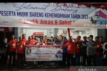 Puluhan peserta mudik bareng Kemenkumham tiba di Palembang
