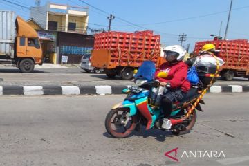Demi Lebaran, Ulifatun mudik naik motor dari Tangerang ke  Jepara