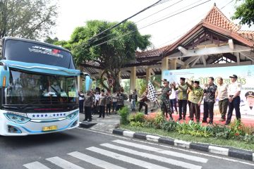 Pemkab Sidoarjo berangkatkan 1.450 orang peserta mudik gratis