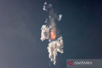 Starship, roket raksasa SpaceX meledak setelah dilucurkan