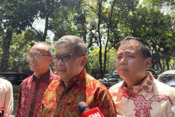 Sekjen PDIP sebut Jokowi telah komunikasikan pertemuan dengan Prabowo