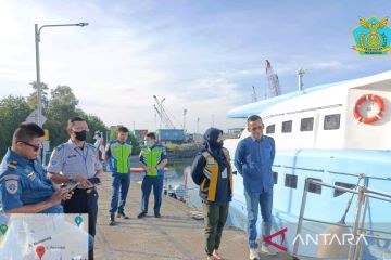 Express Bahari 3 E layani arus balik di pelabuhan Tanjung Pandan