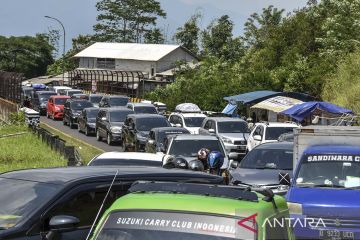 Kemacetan arus balik di Lingkar Gentong Tasikmalaya