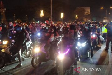 Jalur arteri Cirebon ramai lancar pada Kamis malam