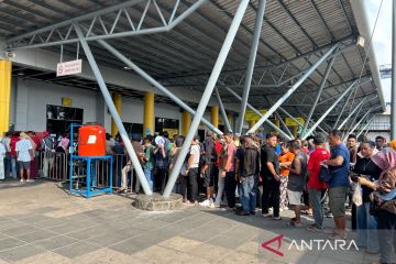 Penumpang kapal di Pelabuhan Tanjung Priok diingatkan tetap terhidrasi