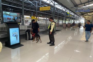 Polisi kerahkan Unit K9 di Stasiun Solo antisipasi barang terlarang