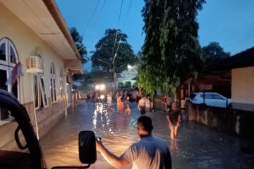 BPBD: Kampung di Kota Praya Lombok Tengah dikepung banjir