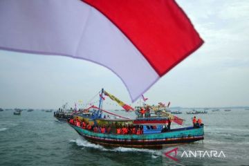 Tradisi Pesta Lomban Kupatan di Jepara